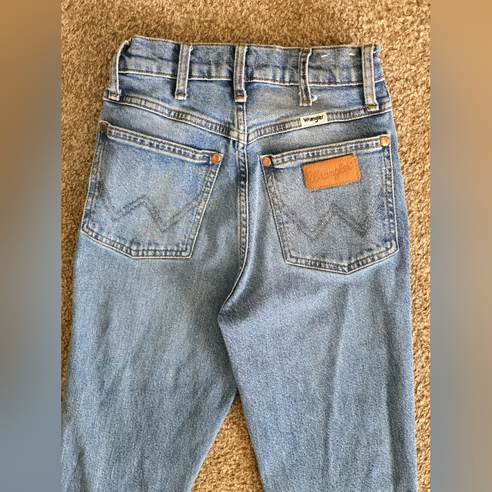 Wrangler Westward High Rise Crop Bootcut Jeans